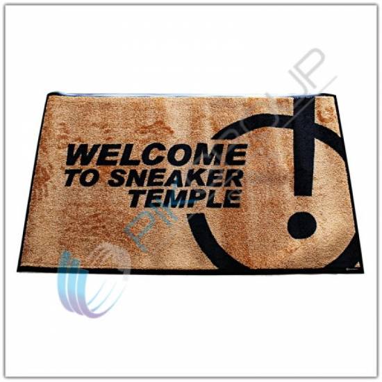 Sneaker Temple Logo Imperial otirač sa natpisom Sneaker Temple natpis na Logo Imperial otiraču