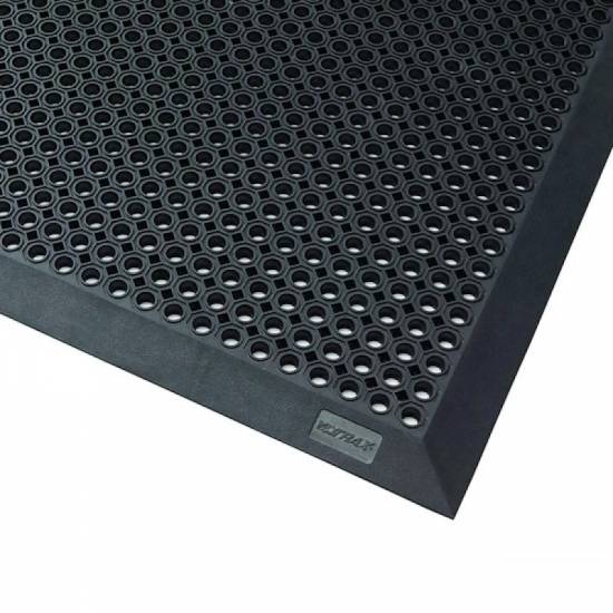 Krupni plan i debljina kosog gumenog rama za Oct-O-Flex otirace velikih dimenzija