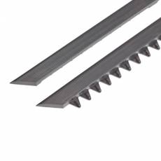 Krupni plan muske i zenske industrijske gumene ivice debljine 23mm za otirace Master Flex