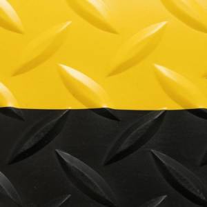 Kompletna industrijska rolna heavy duty podloge protiv umora Cushion Trax u crno zutoj boji