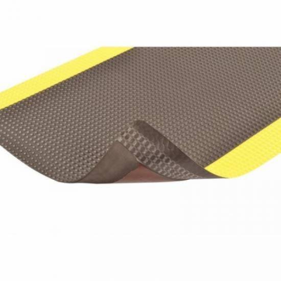 Tehnicki prikaz gornjeg mehurastog PVC sloja i donje protivklizne industrijske baze