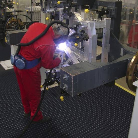 Skywalker HD industrijska modularna podloga u fabrici