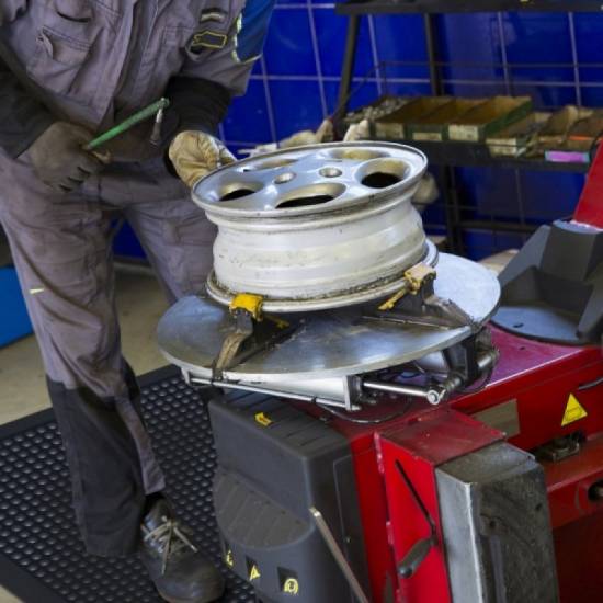 Industrijska podloga Skystep kod vulkanizera