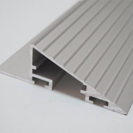 Sivi aluminijumski ram Aluminijumski ram sive boje