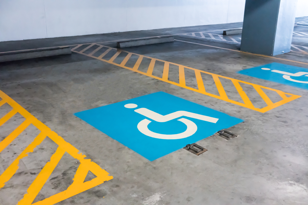 Parking za invalide - Pravilnik, zahtev i kako dobiti mesto