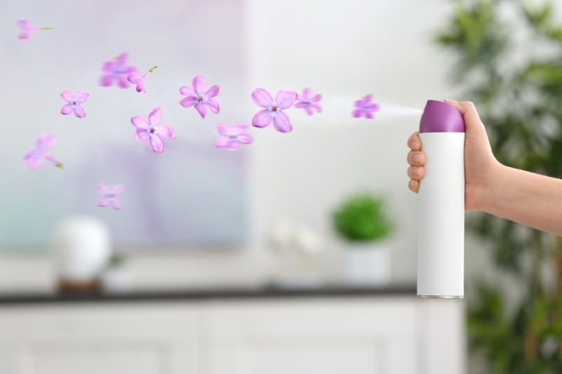 Odluka o načinu aromatizacije najčešće pada na miris u spreju Čest izbor za osveženje prostora su mirisi u spreju